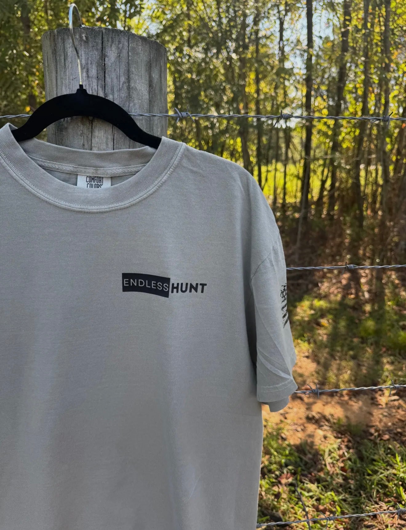 Endless Hunt Dove T-shirt