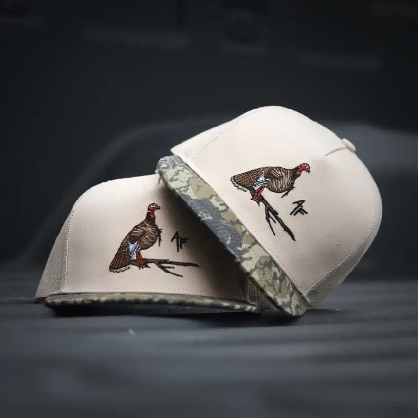 American Fetcher Roosted - Khaki Treestand