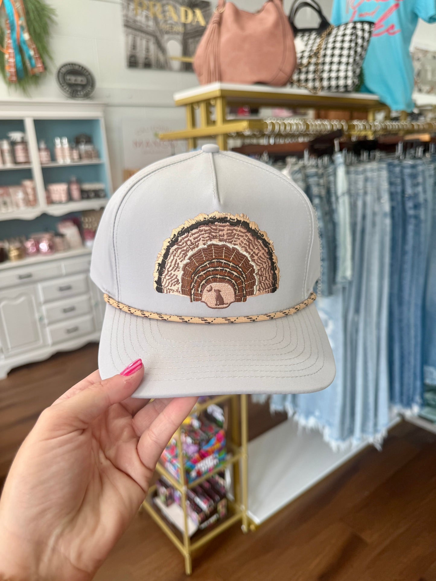 Local Girl Turkey Mount Rope Hat